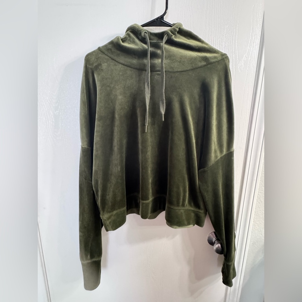 Aerie Velour Crop Hoodie